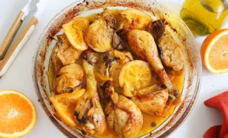 Рагу с курицей и апельсинами запечённая в духовке